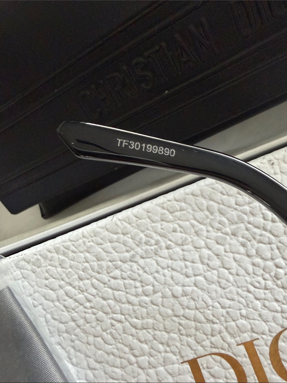 AUTHENTIC Dior Black Sunglasses with Gold Christian Dior Logo - Picture 5 of 6